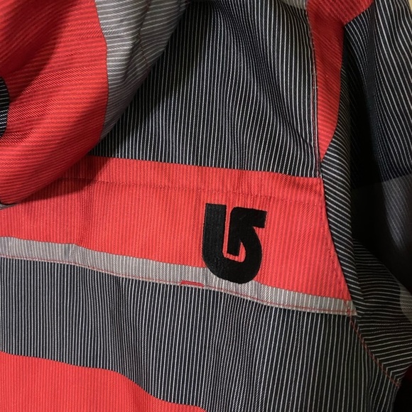 Burton Red and Gray Striped Ski Jacket - Picture 6 of 15